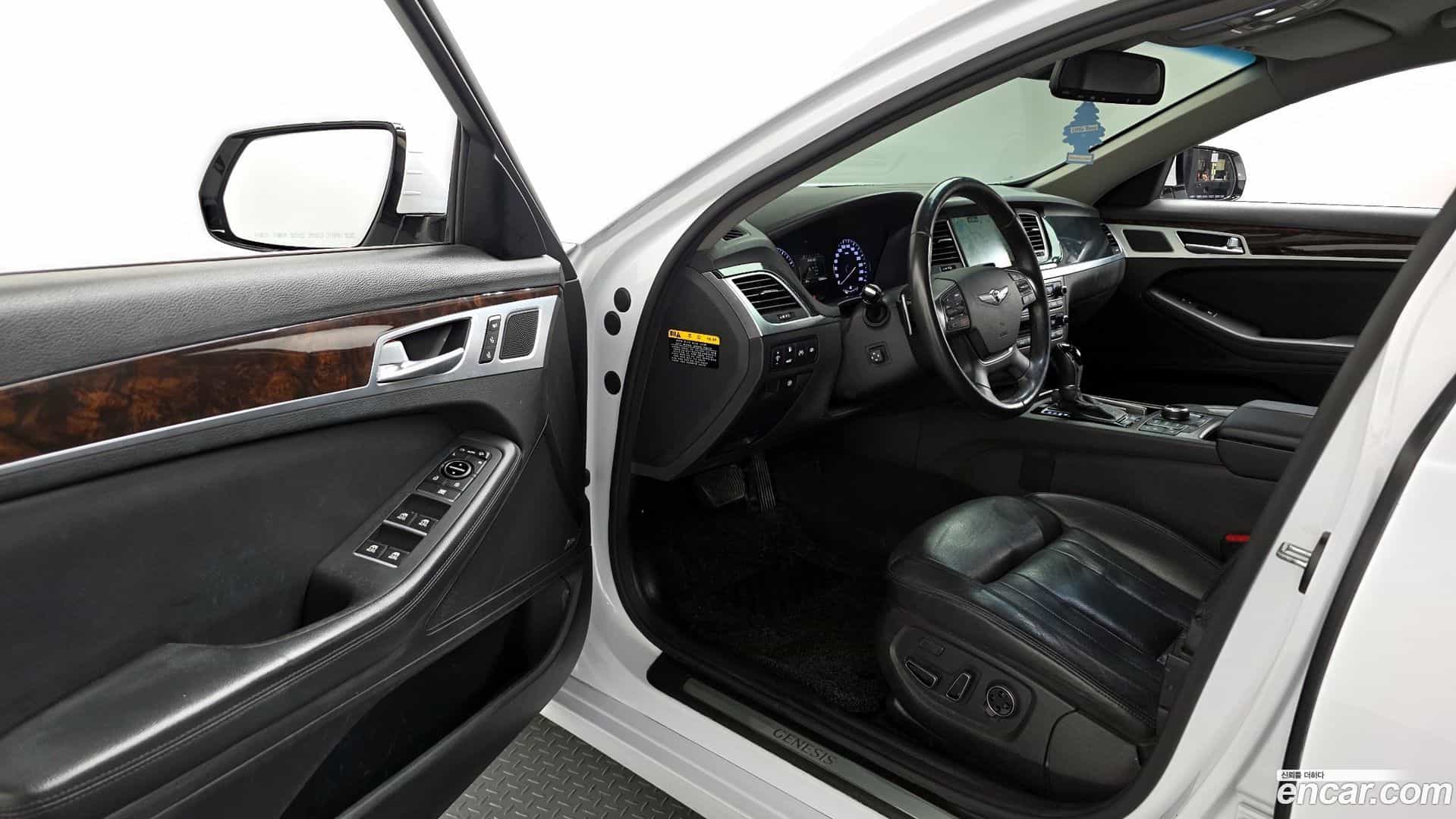 Genesis Hyundai 2015.10-INNER-010