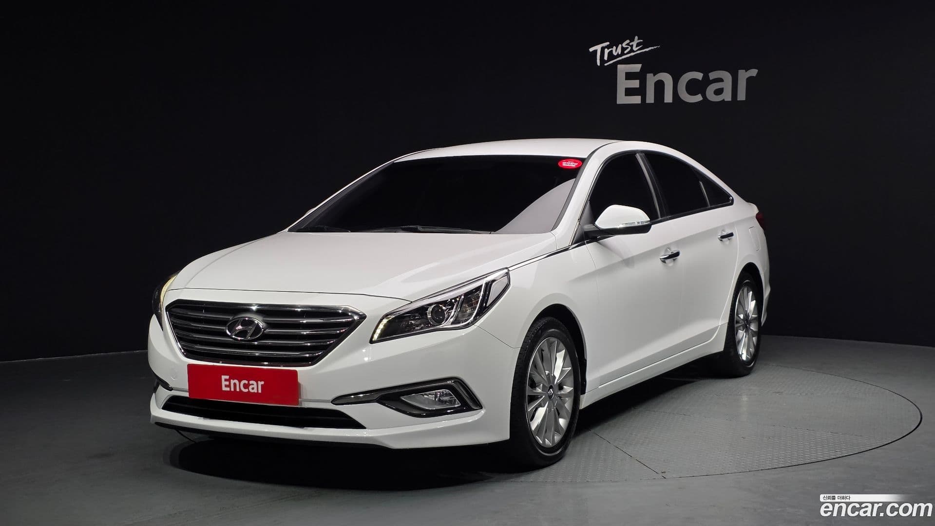 Main__Slider__Photo:Sonata Hyundai 2017.3-0
