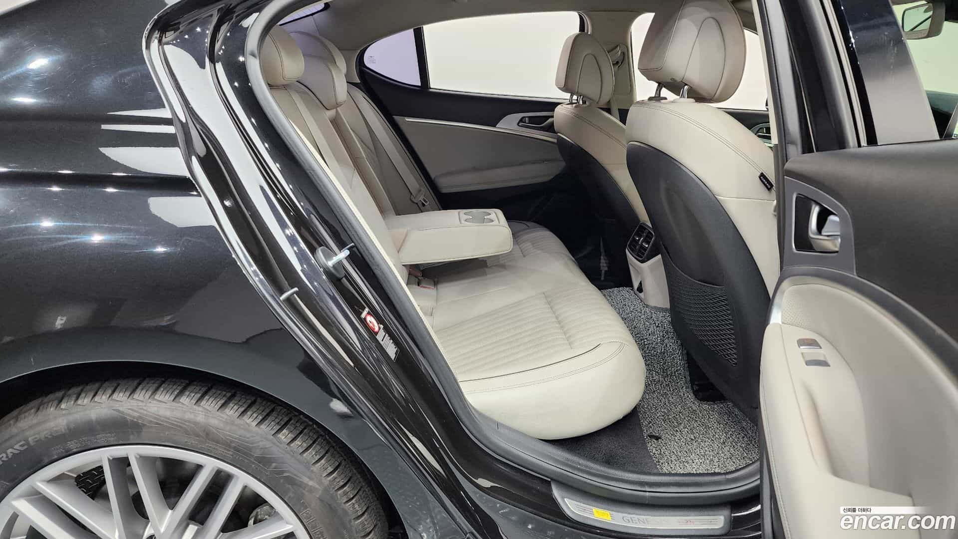 G70 Genesis 2019.1-OPTION-016