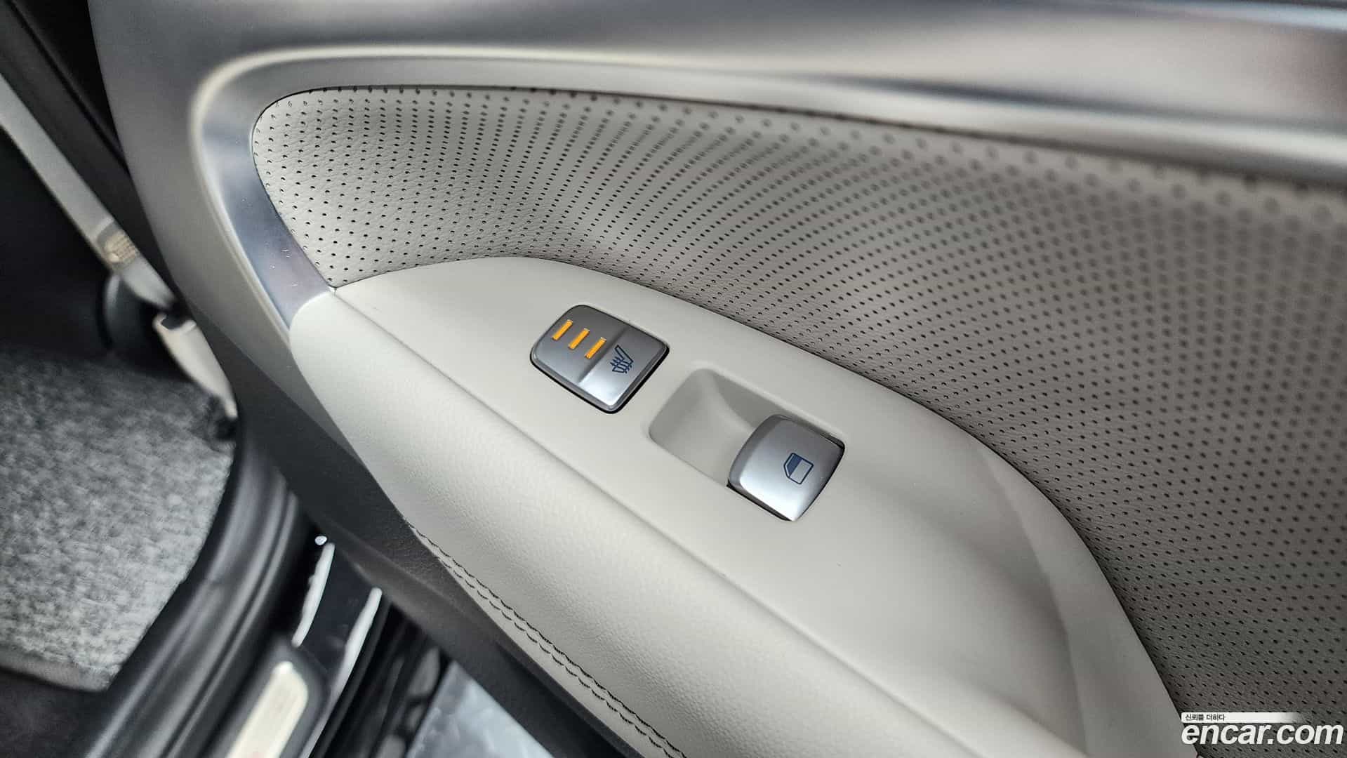 G70 Genesis 2019.1-OPTION-022