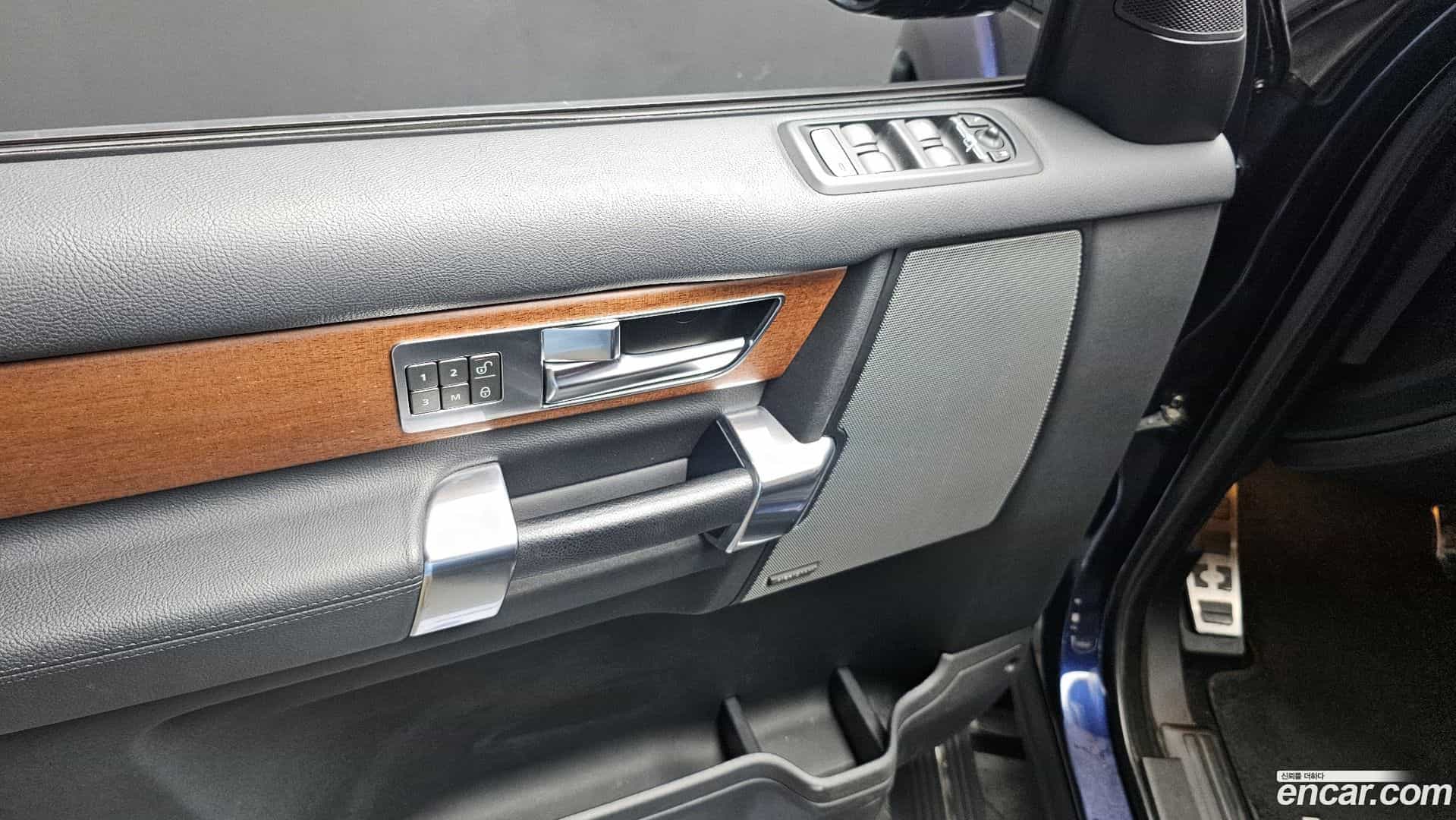 Discovery Land Rover 2016.5-OPTION-020