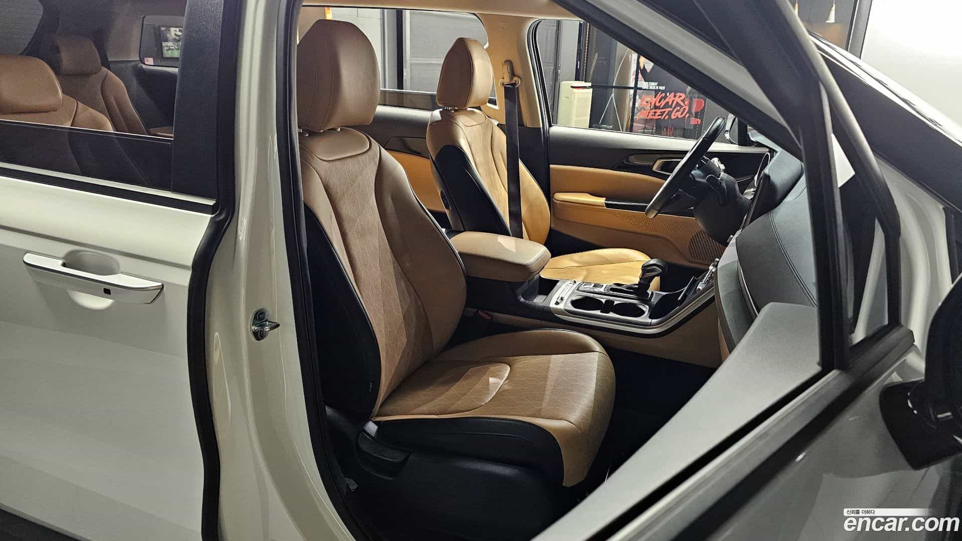 Canival Kia 2022.1-OPTION-016