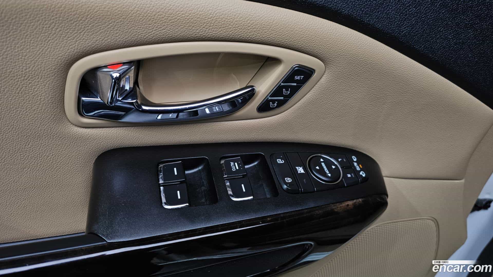 Canival Kia 2018.9-OPTION-021