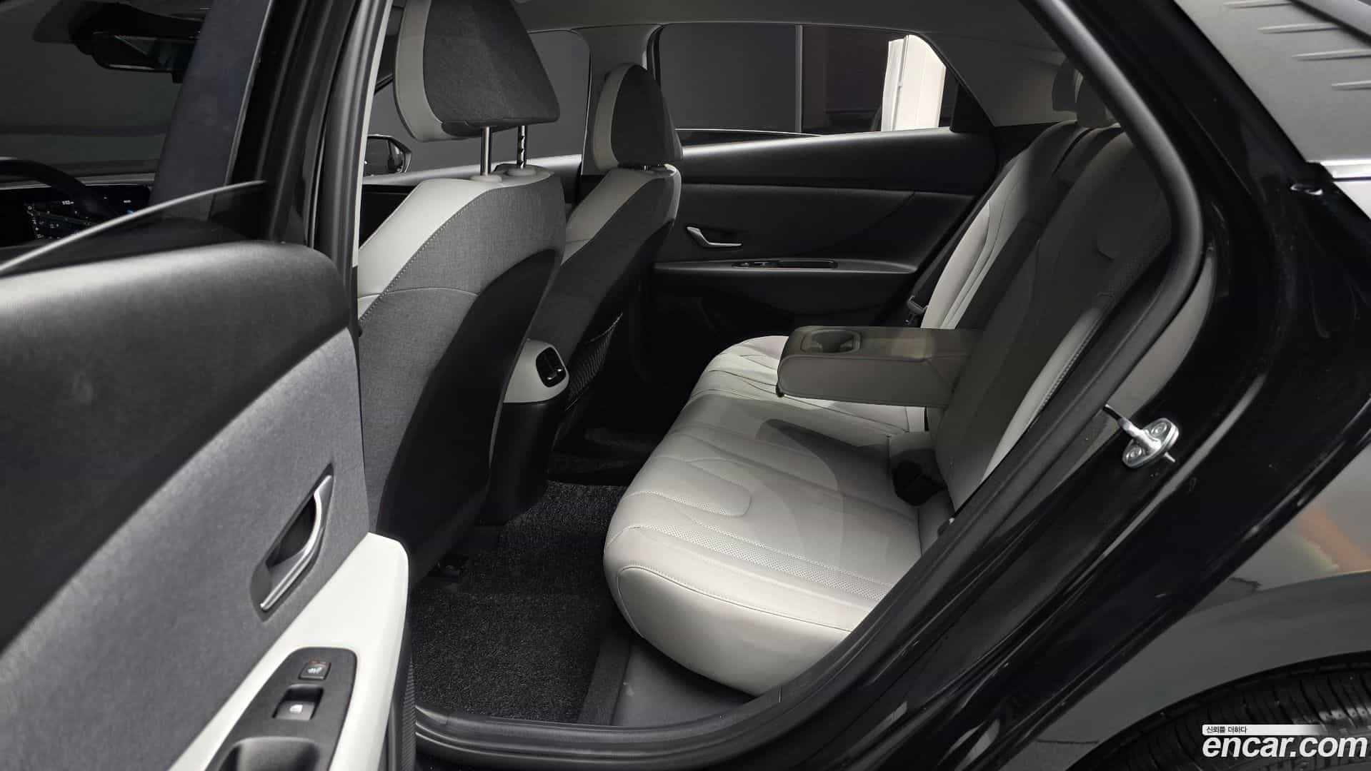 AVANTE Hyundai 2020.11-OPTION-016