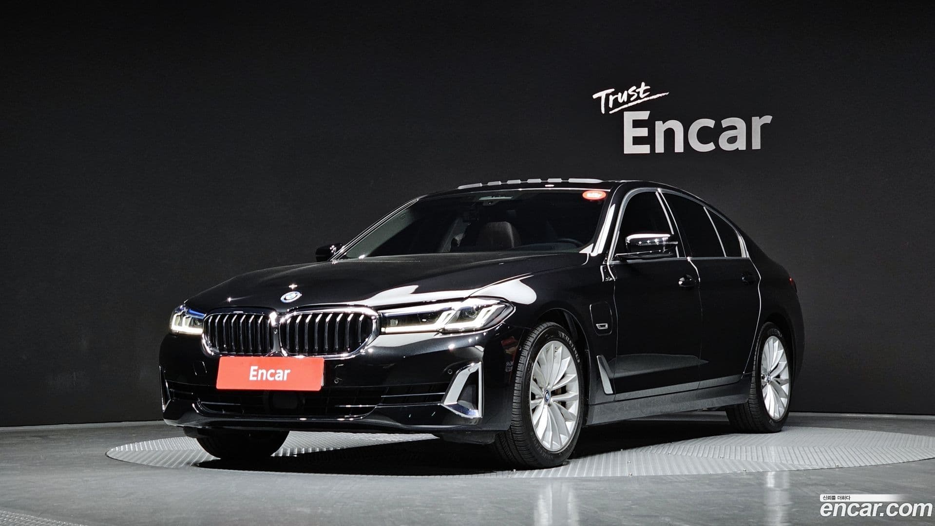 Main__Slider__Photo:5-Series BMW 2022.1-0