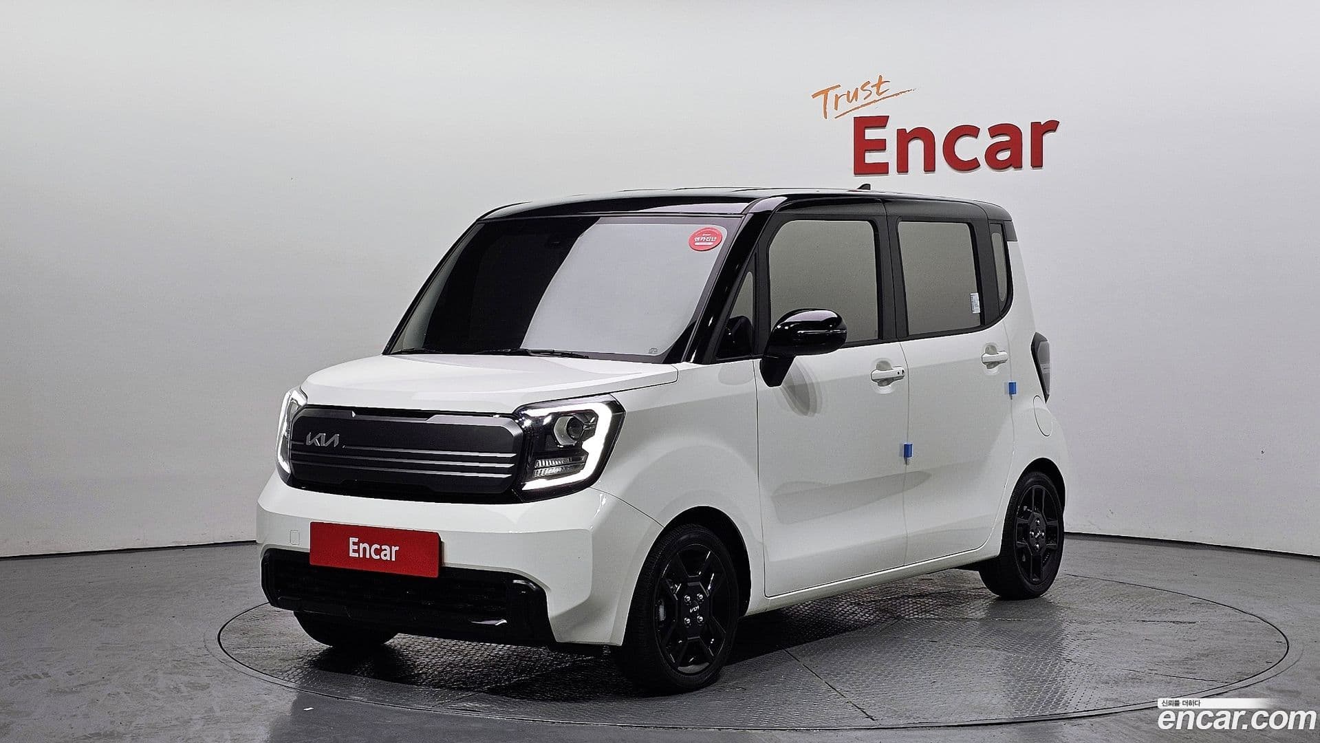 Main__Slider__Photo:RAY Kia 2023.4-0