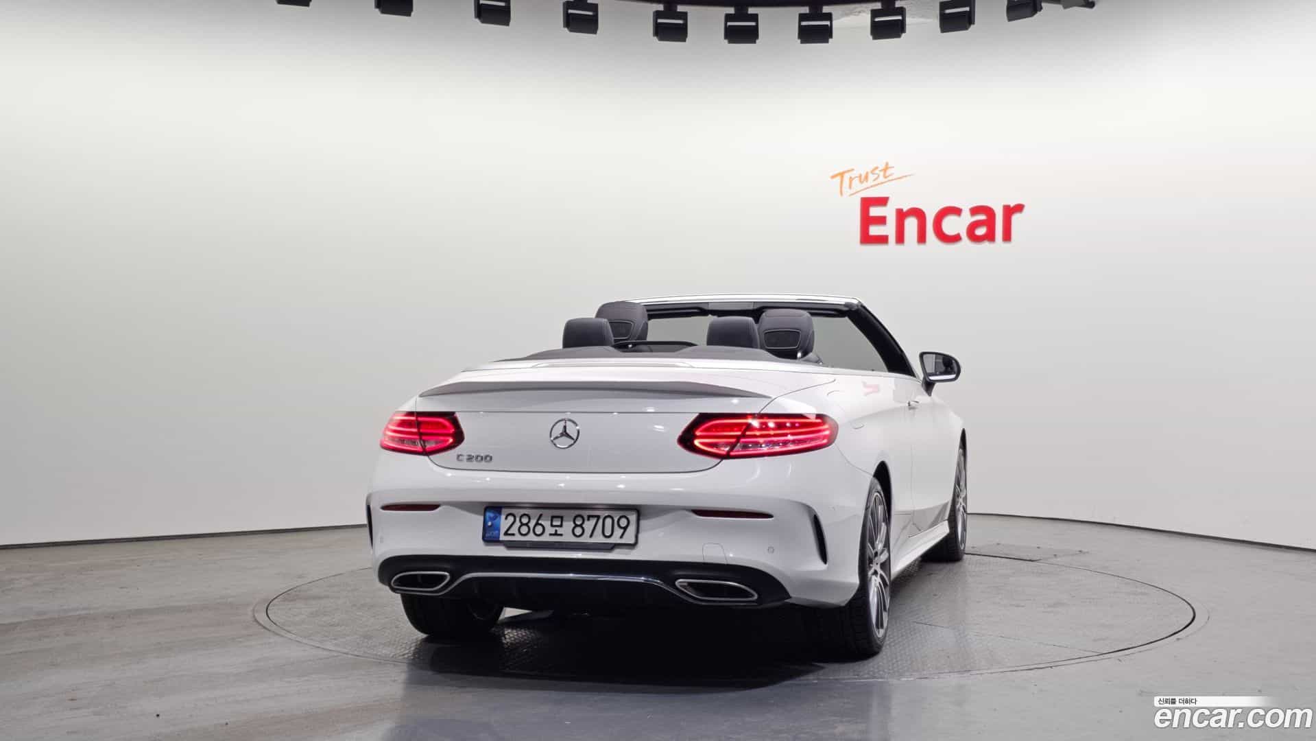 C-Class Mercedes-Benz 2022.9-OUTER-004