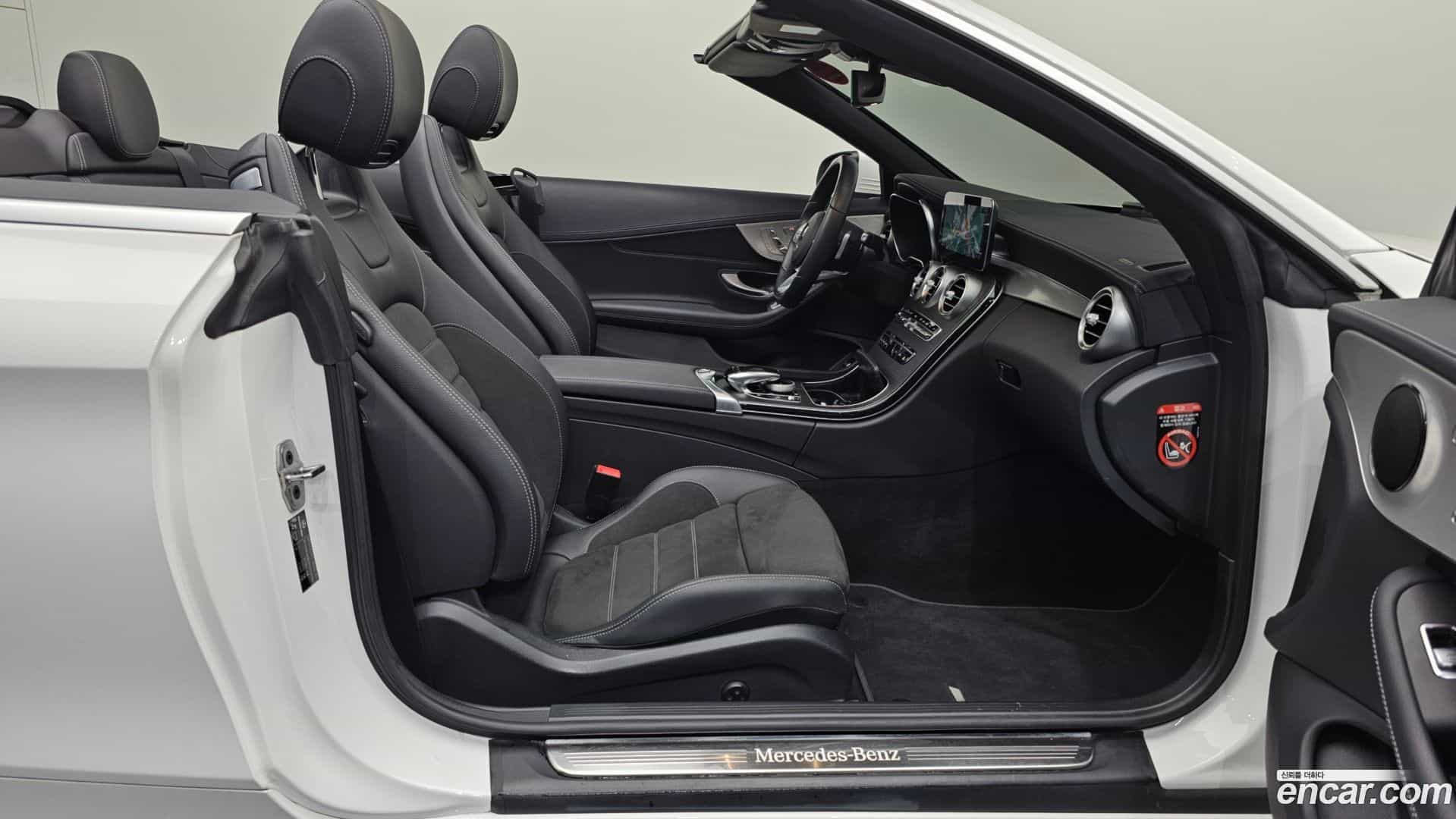C-Class Mercedes-Benz 2022.9-OPTION-015