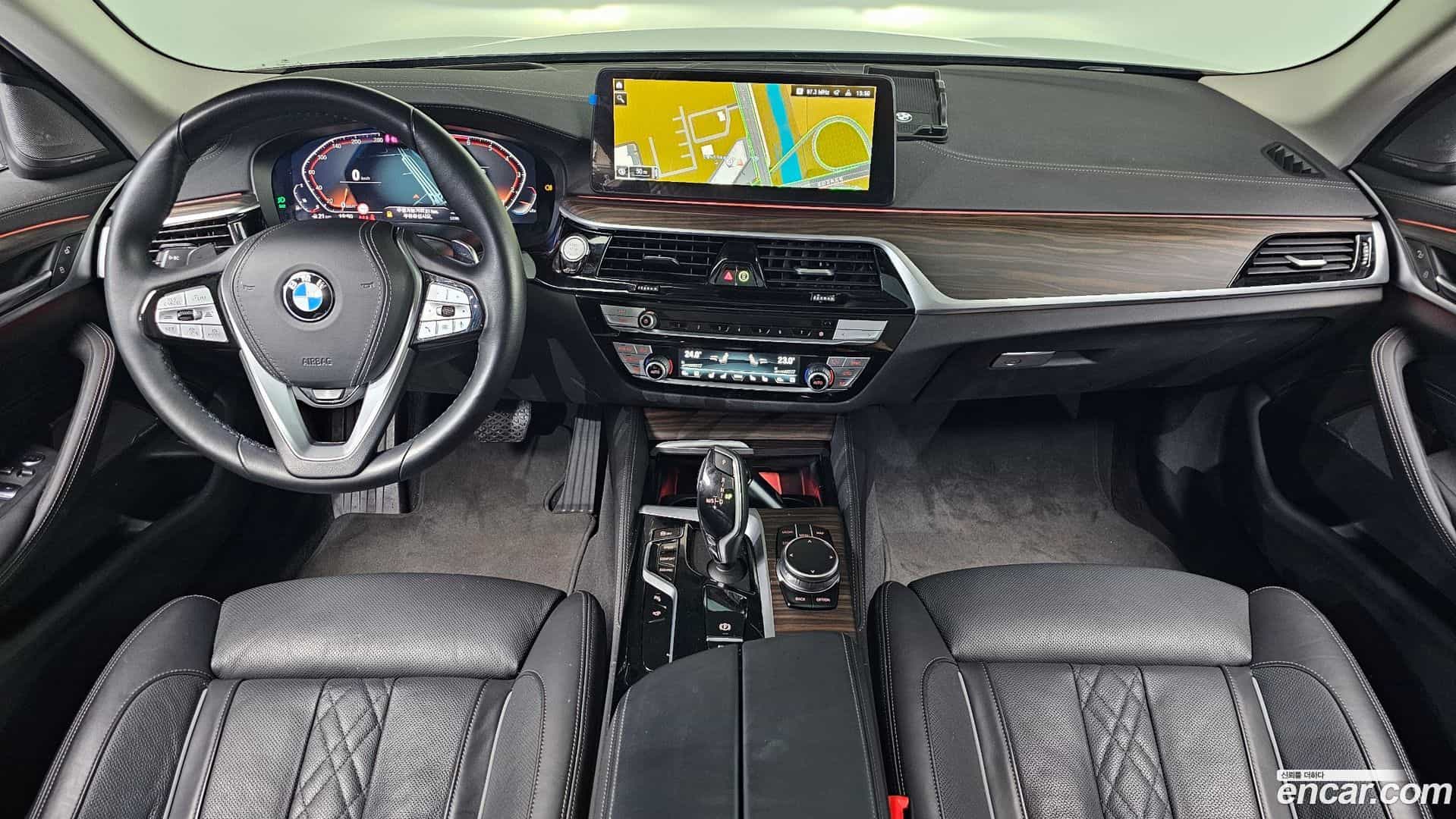 5-Series BMW 2023.7-INNER-007