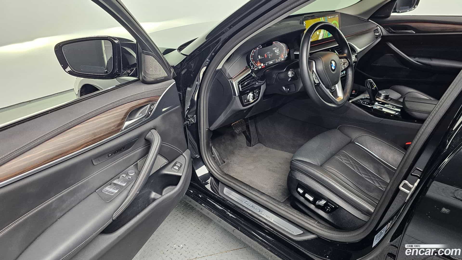 5-Series BMW 2023.7-OPTION-015