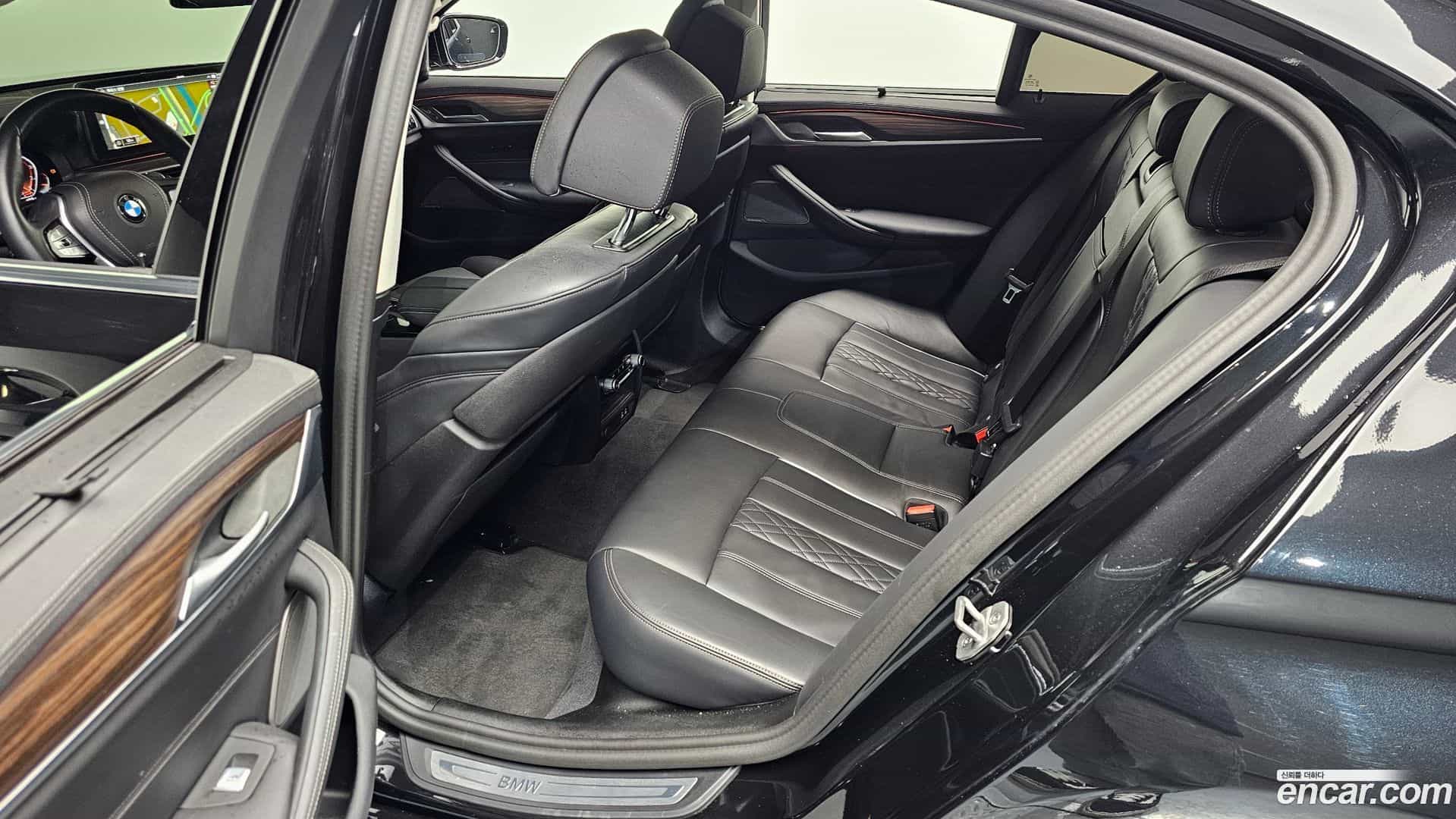 5-Series BMW 2023.7-OPTION-016