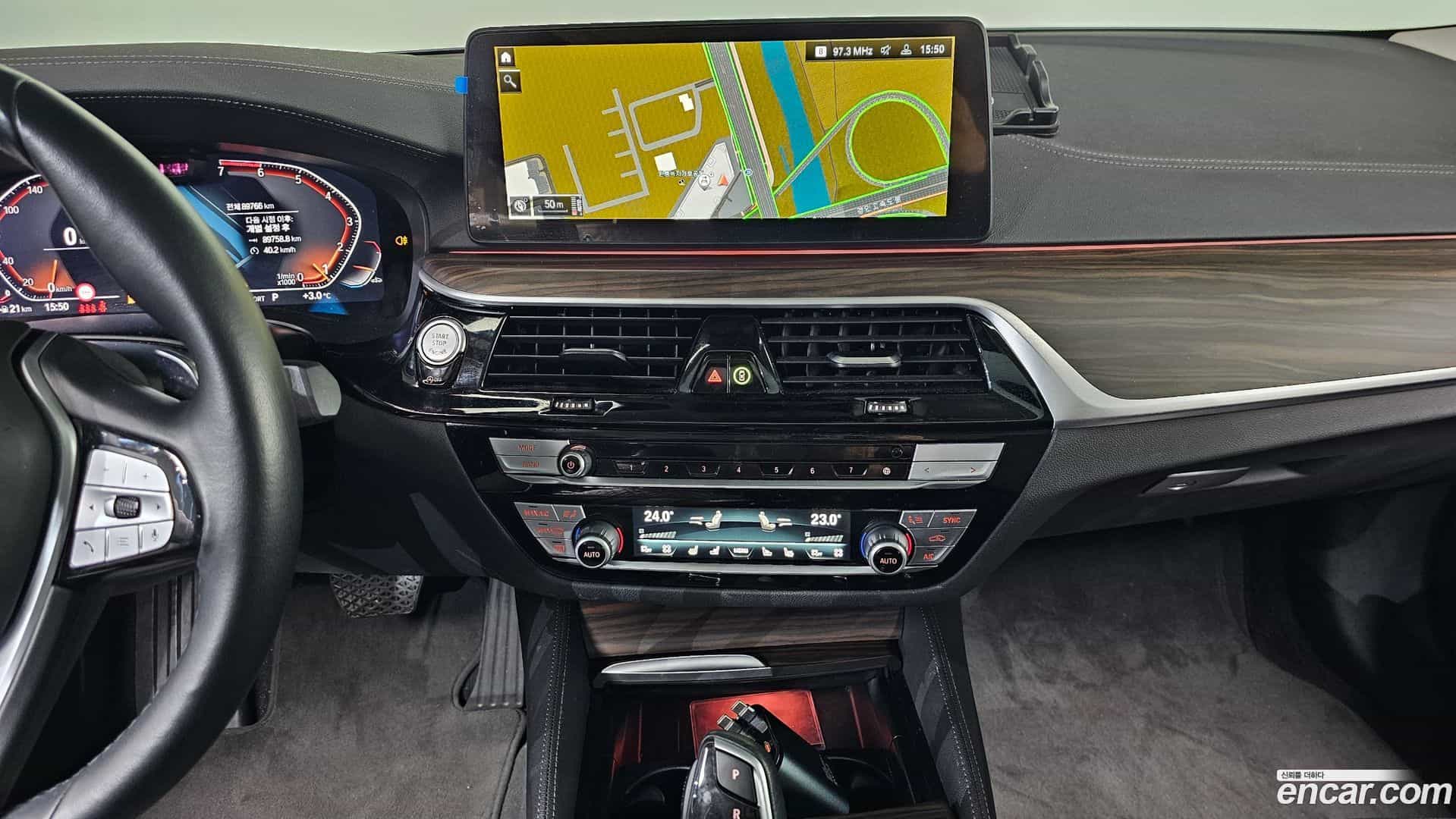 5-Series BMW 2023.7-OPTION-019