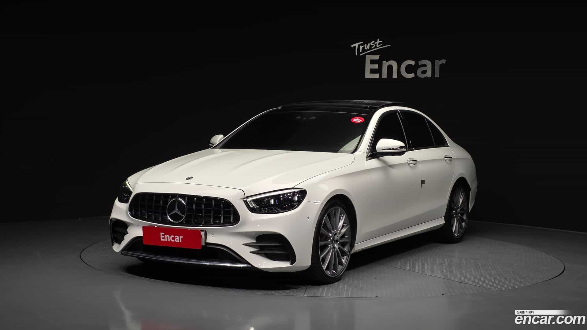 E-Class Mercedes-Benz 2022.3-OUTER-001