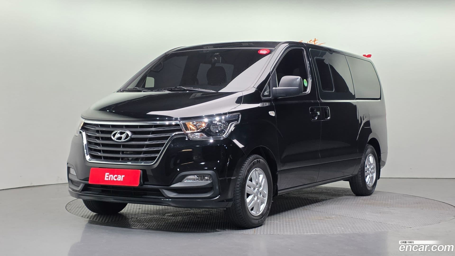Main__Slider__Photo:Starex Hyundai 2018.10-0
