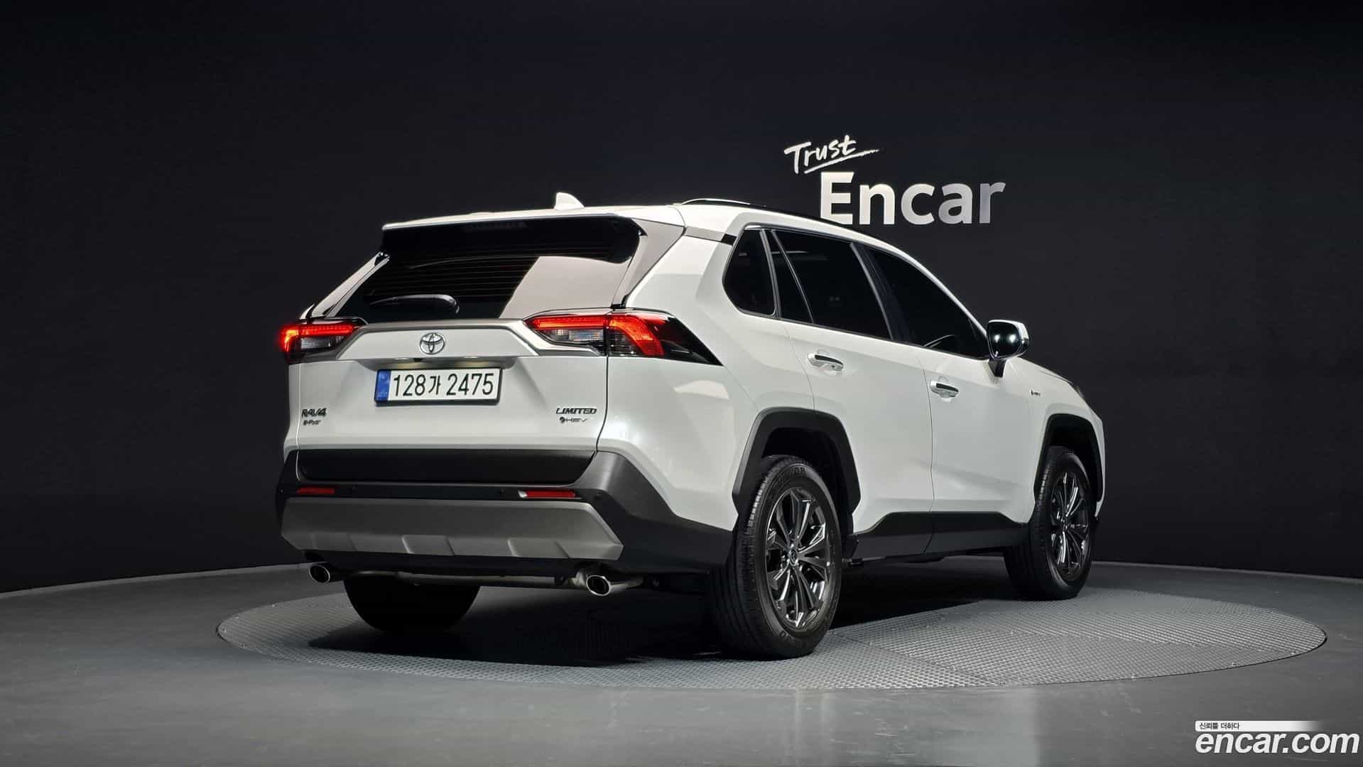 RAV4 Toyota 2025.5-OUTER-002