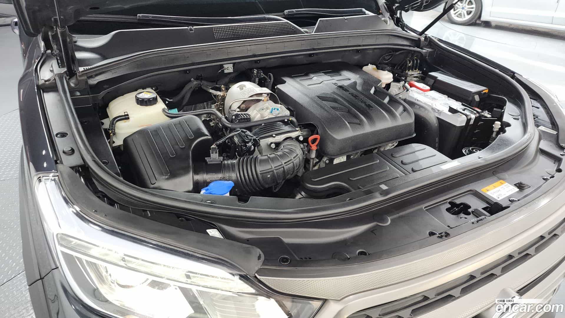 Rexton KG Mobility 2022.7-INNER-006