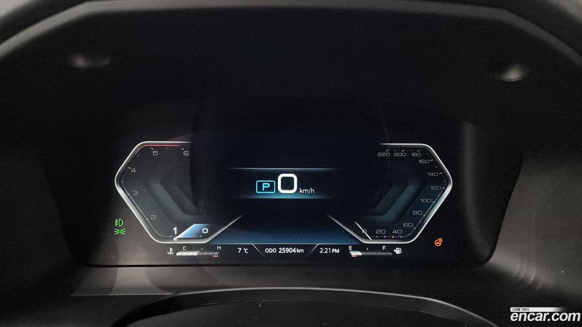 Rexton KG Mobility 2022.7-INNER-008