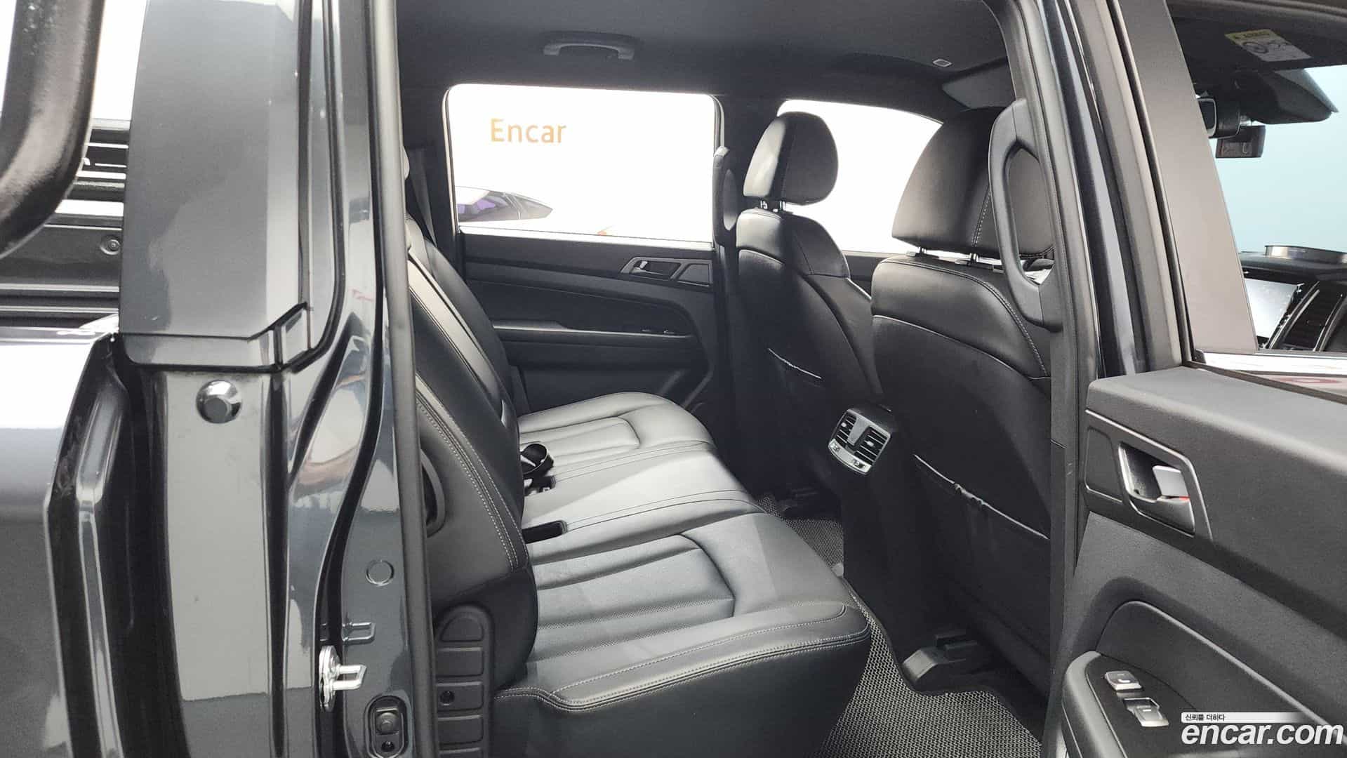 Rexton KG Mobility 2022.7-OPTION-016