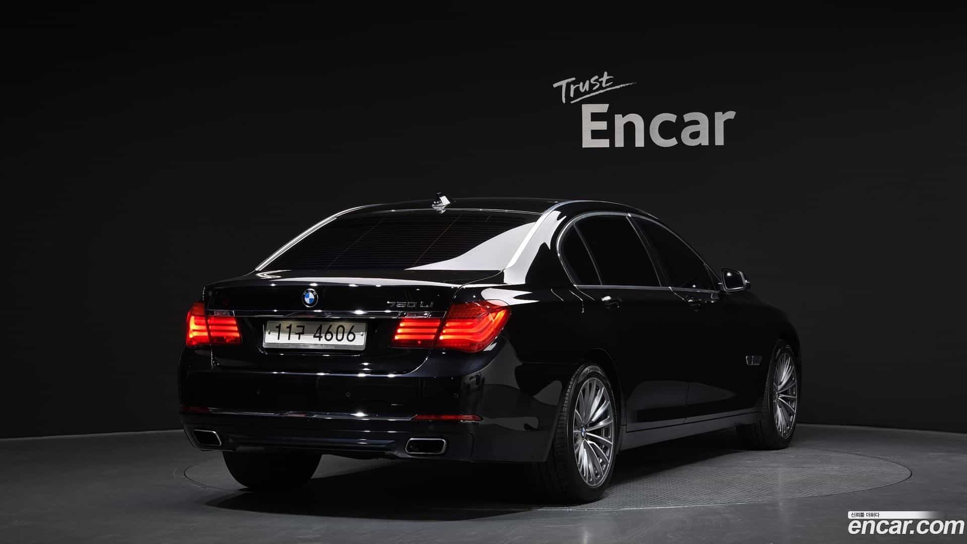 7-Series BMW 2014.4-OUTER-002