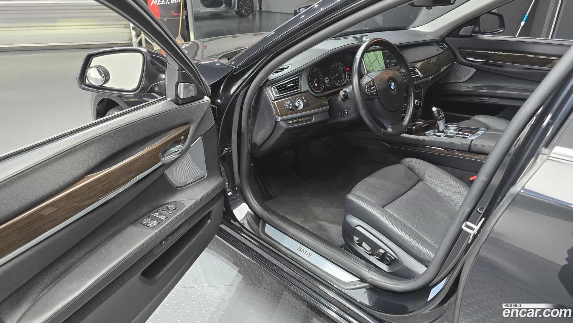 7-Series BMW 2014.4-OPTION-015