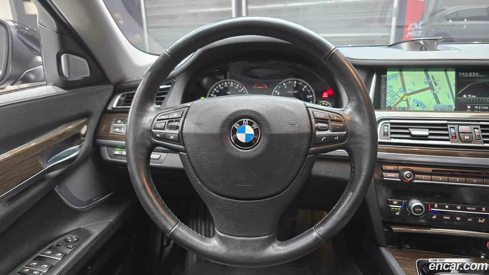 7-Series BMW 2014.4-OPTION-017