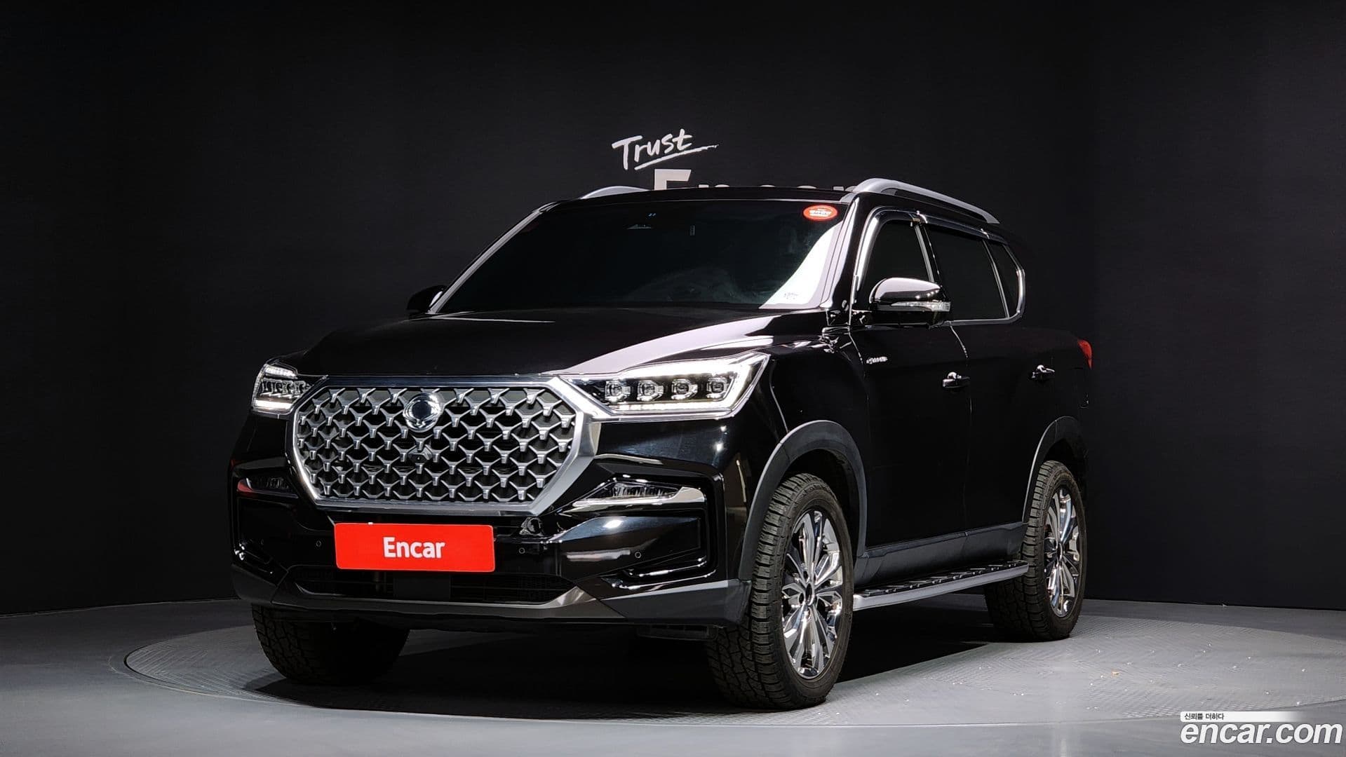 Main__Slider__Photo:Rexton KG Mobility 2025.5-0