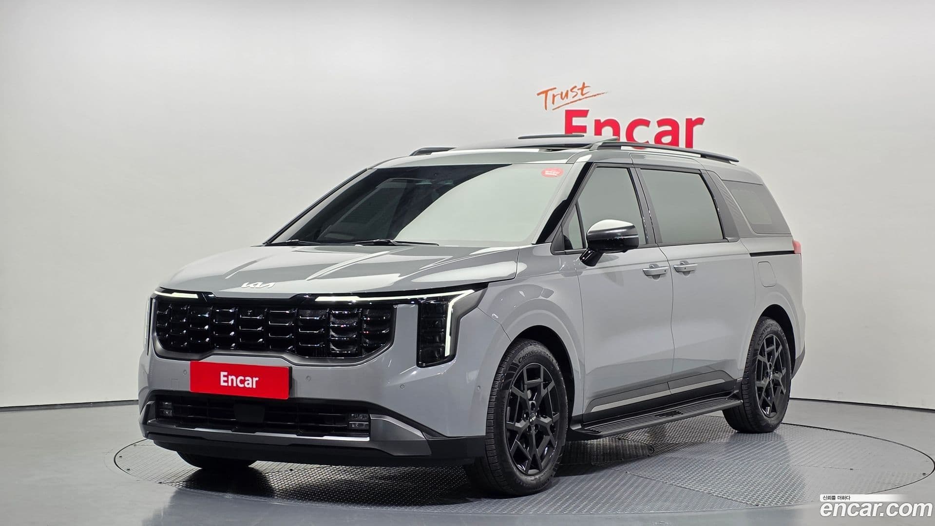 Main__Slider__Photo:Canival Kia 2024.2-0