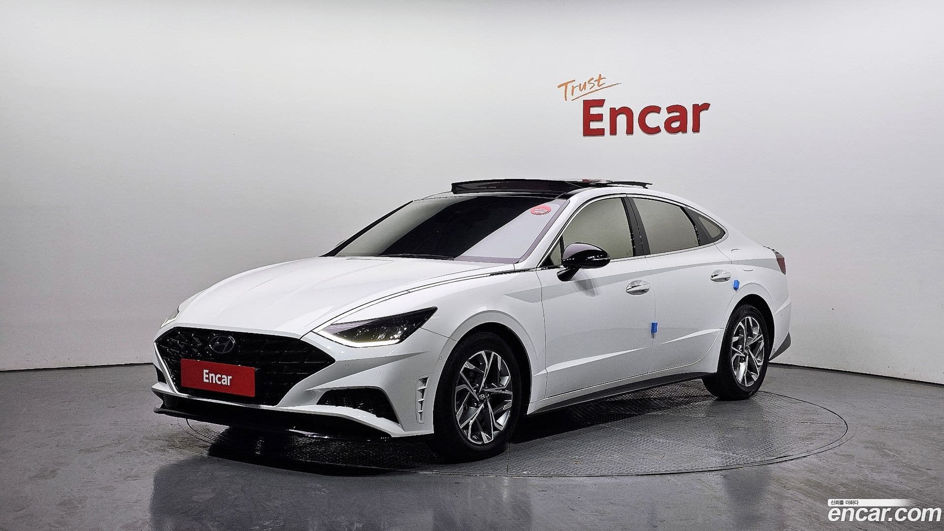 Main__Slider__Photo:Sonata Hyundai 2020.8-0