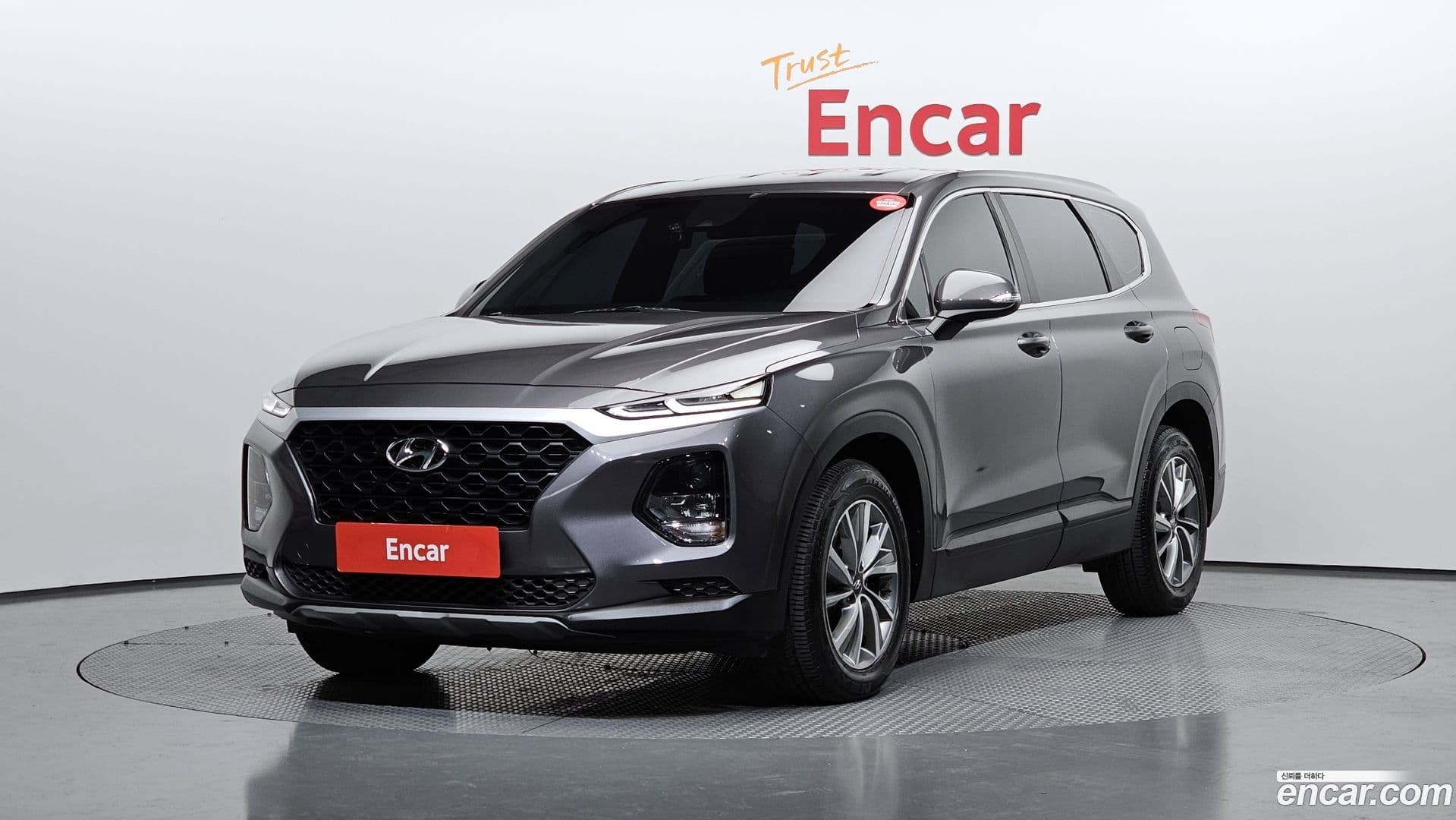Main__Slider__Photo:Santafe Hyundai 2019.2-0