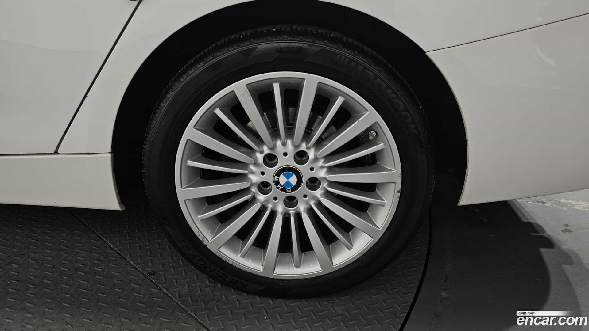 Gran Turismo BMW 2018.0-OUTER-005