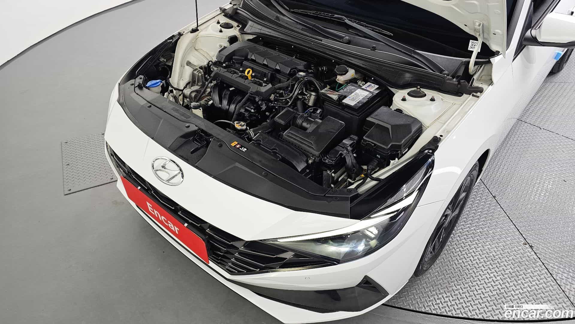 AVANTE Hyundai 2020.4-INNER-006