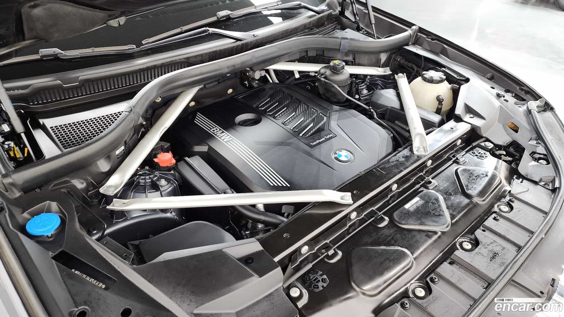 X5 BMW 2022.0-INNER-006