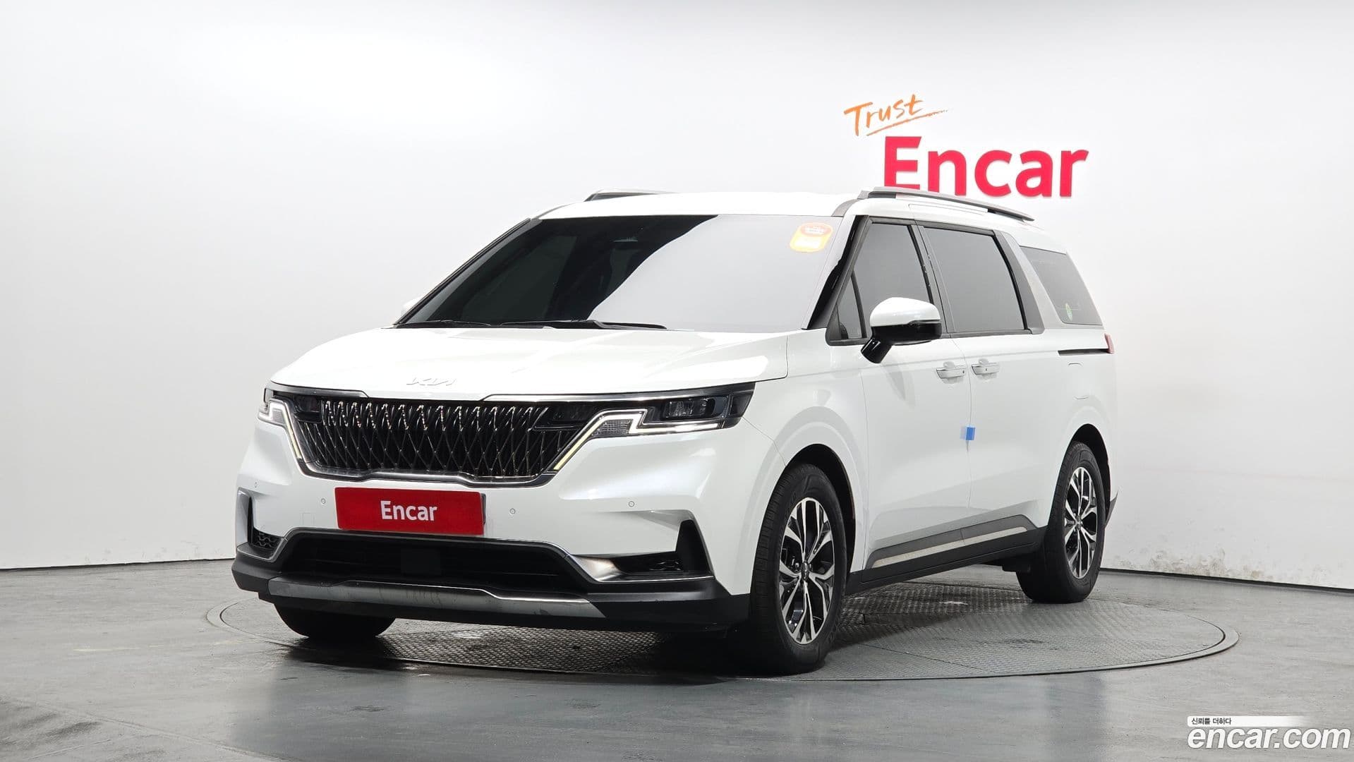 Main__Slider__Photo:Canival Kia 2022.0-0
