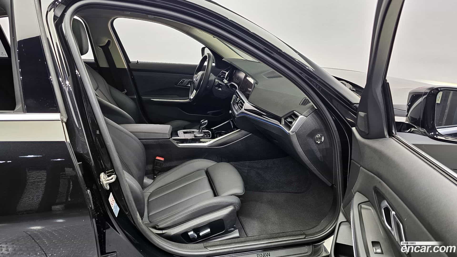 3-Series BMW 2021.6-OPTION-015