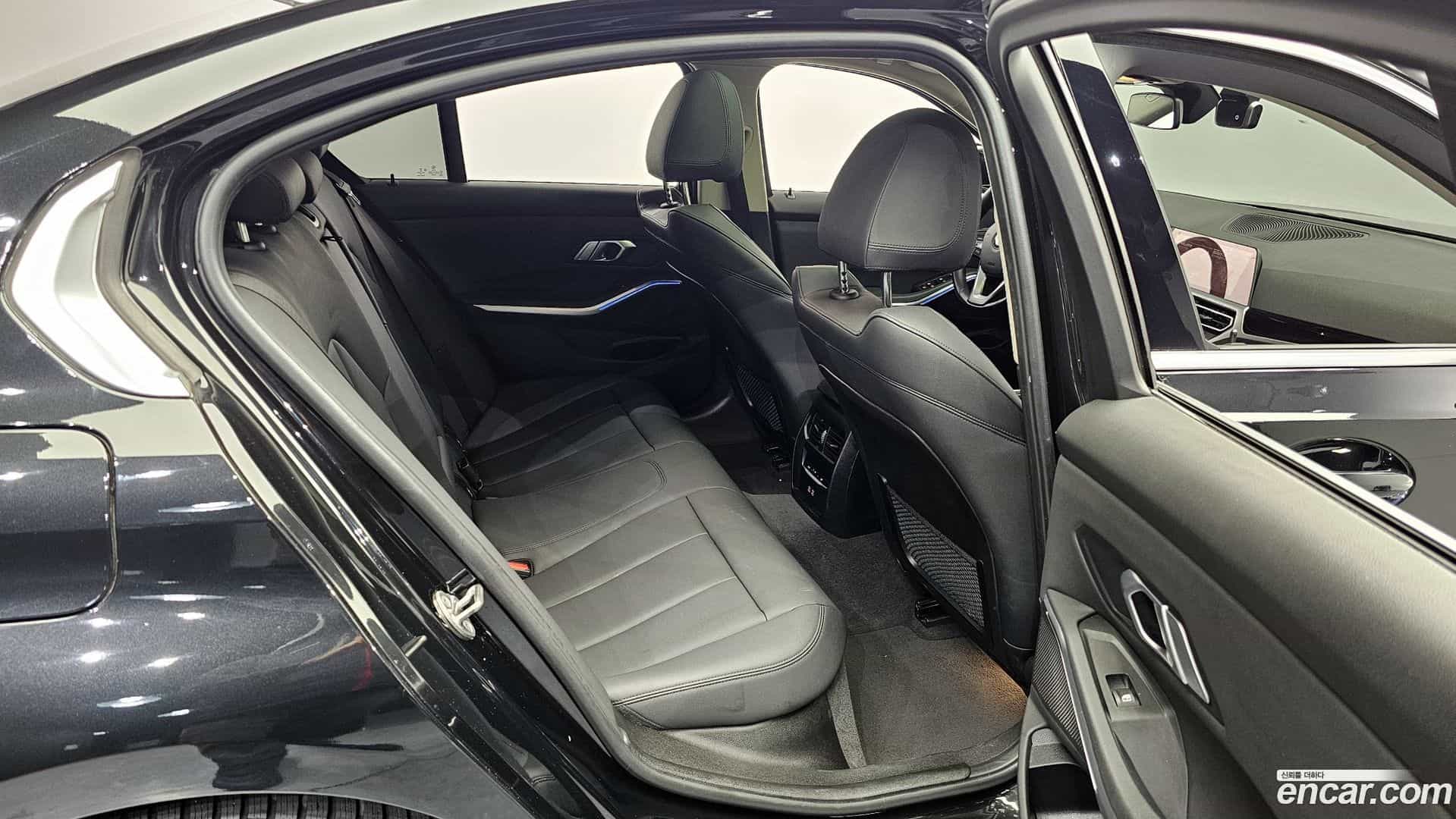 3-Series BMW 2021.6-OPTION-016