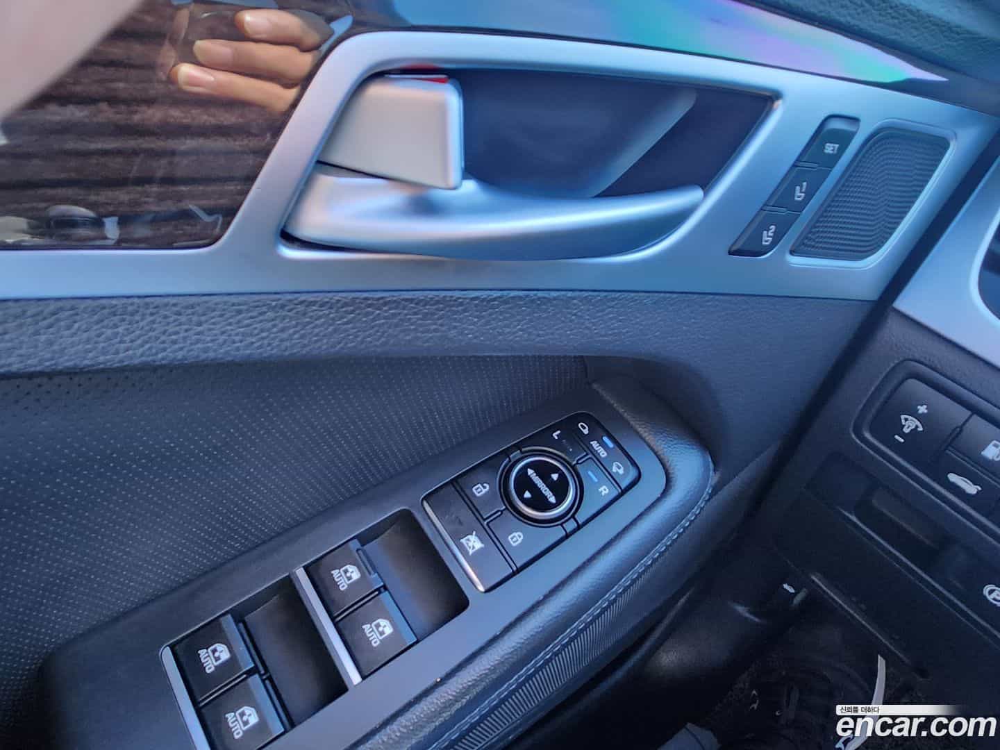 G80 Genesis 2017.4-OPTION-015