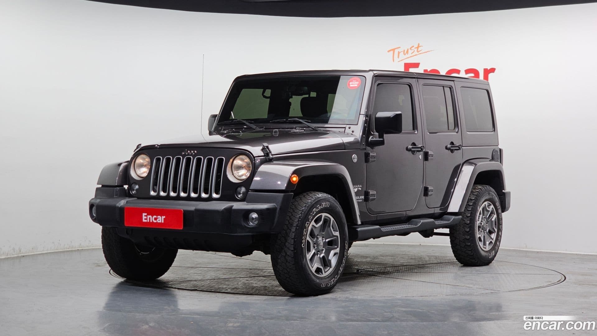 Main__Slider__Photo:Wrangler Jeep 2016.5-0