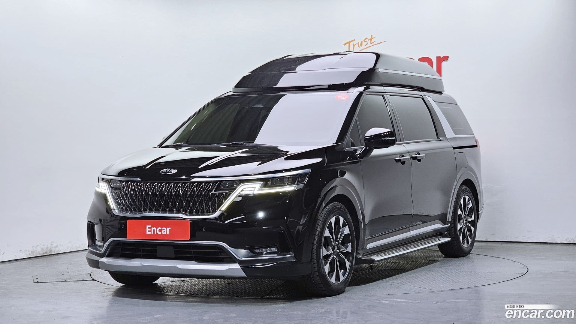 Main__Slider__Photo:Canival Kia 2021.3-0