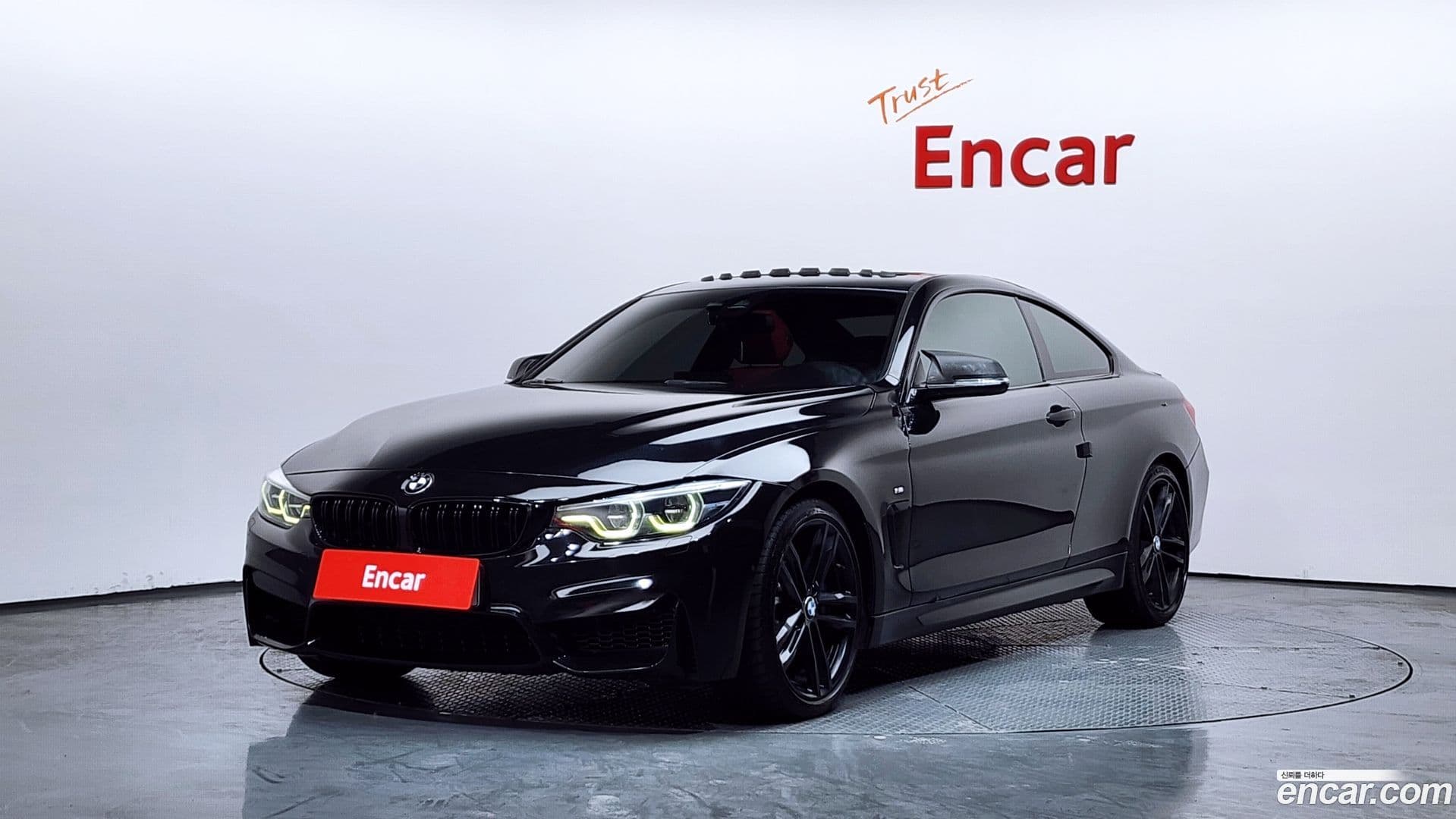 Main__Slider__Photo:4-Series BMW 2018.11-0