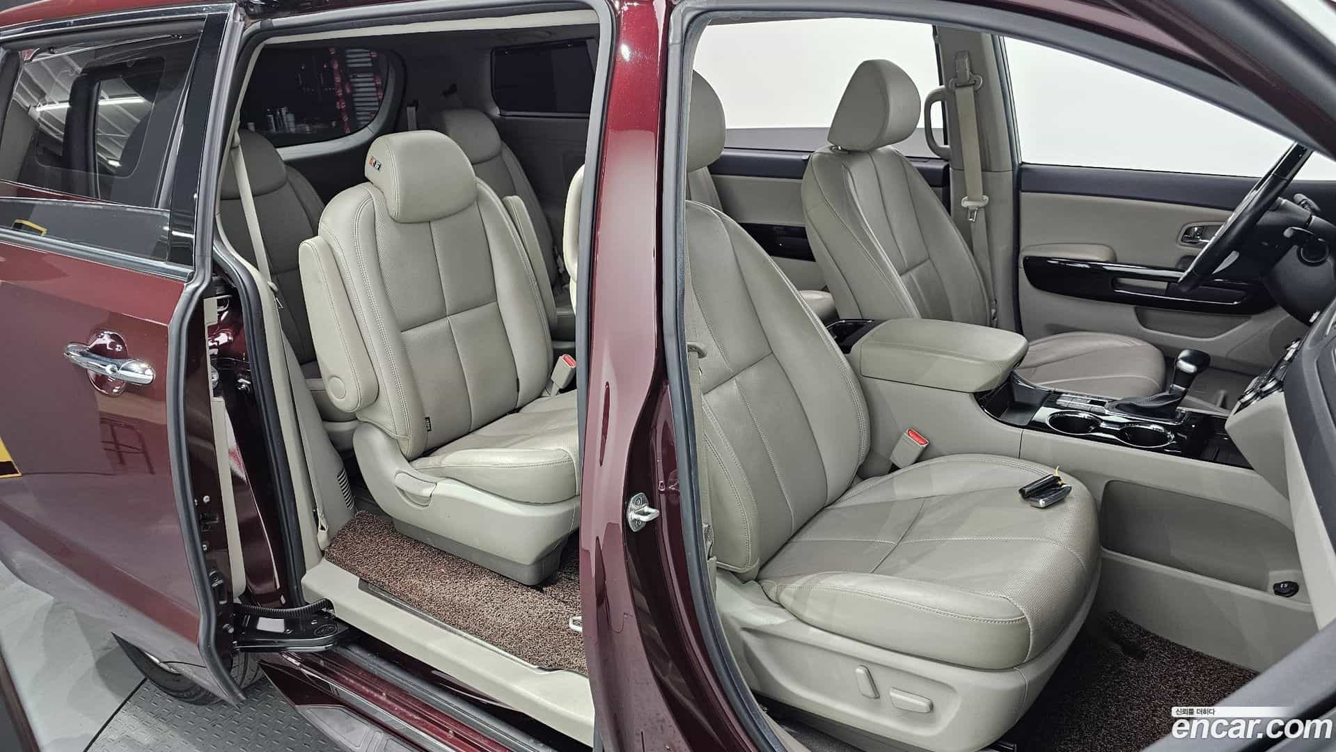 Canival Kia 2018.9-OPTION-016