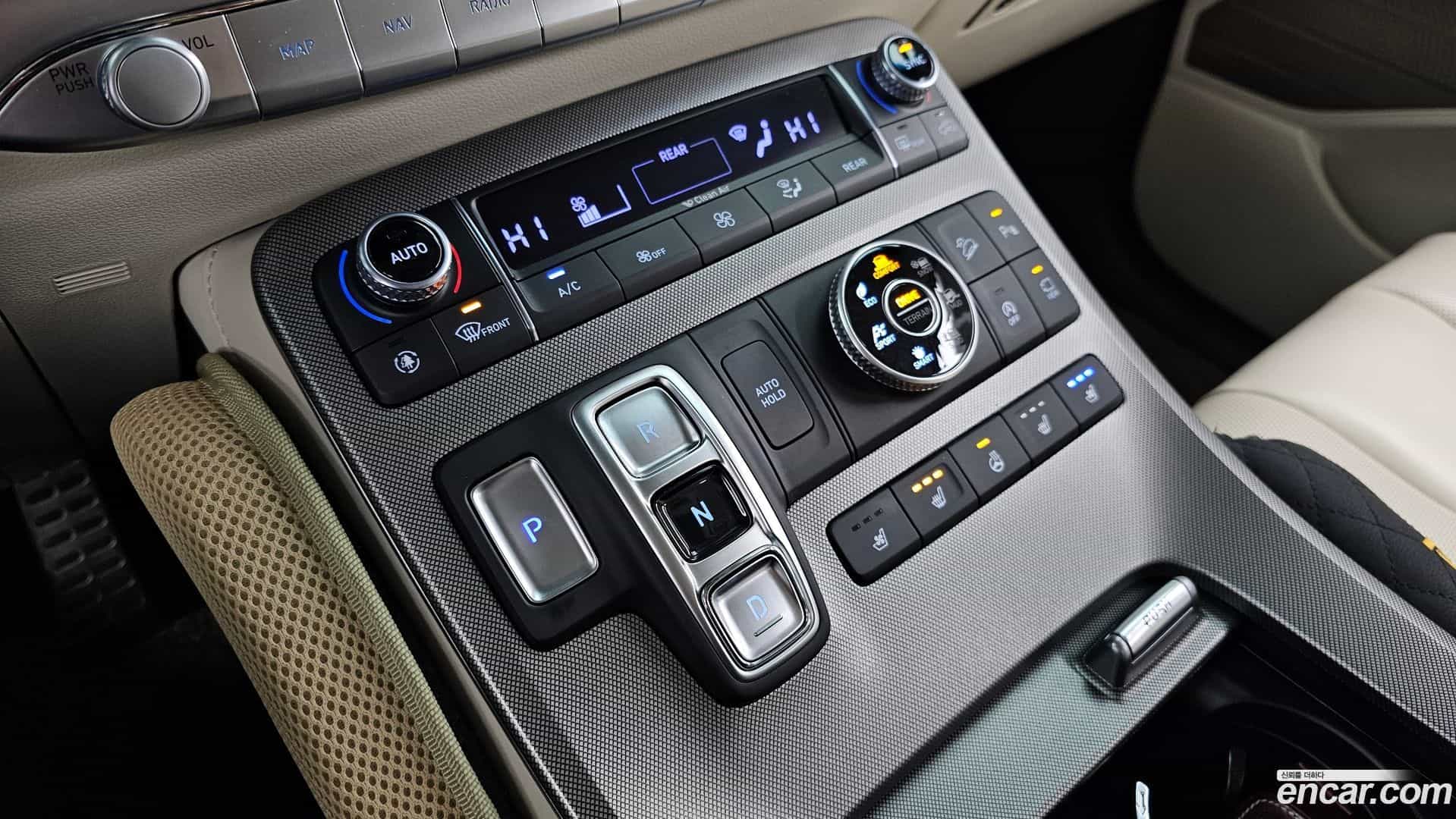 Palisade Hyundai 2021.4-INNER-009