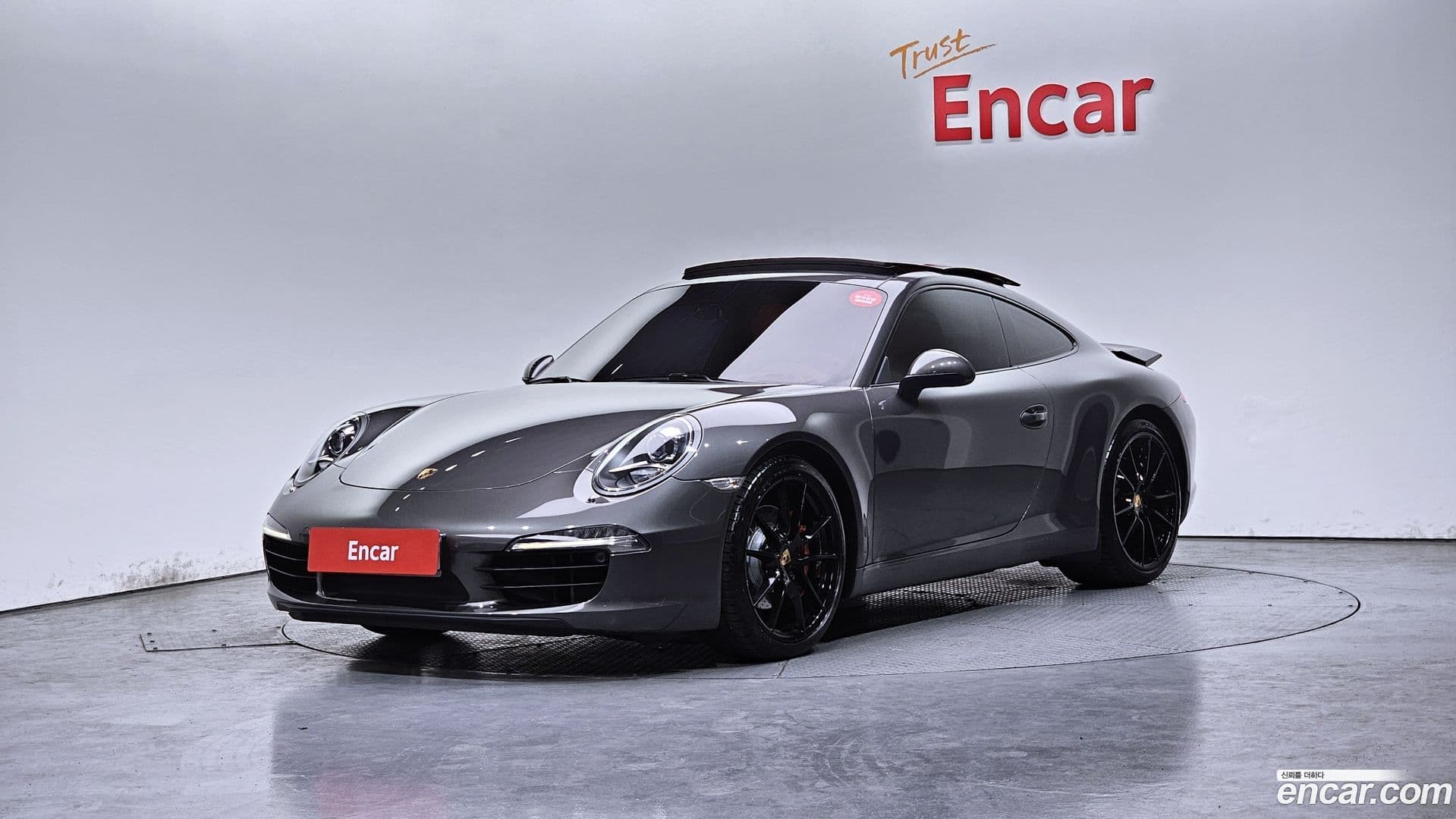 Main__Slider__Photo:911 Porsche 2012.4-0