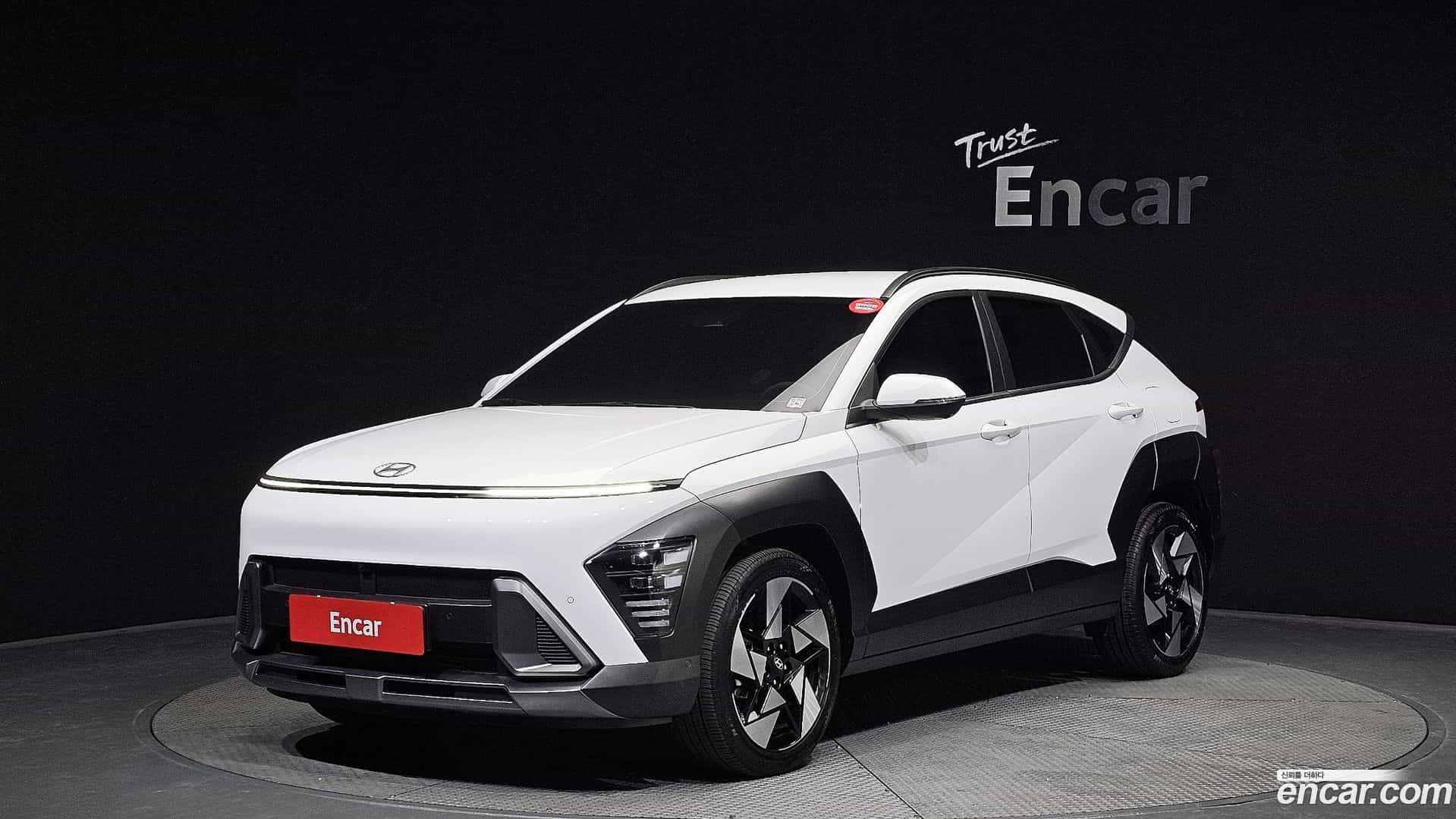 Kona Hyundai 2023.9-OUTER-001