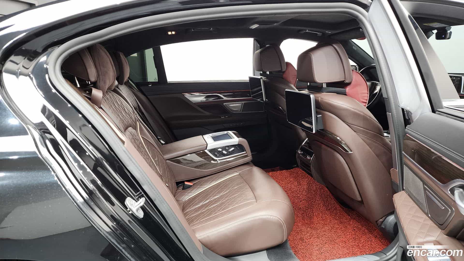 7-Series BMW 2021.5-OPTION-016
