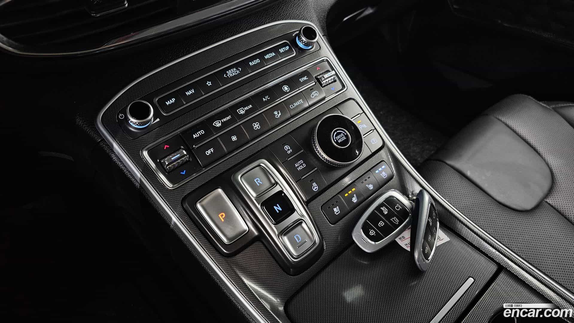 Santafe Hyundai 2022.10-INNER-009