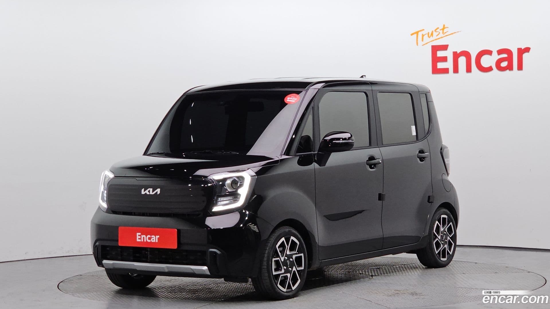 Main__Slider__Photo:RAY Kia 2024.8-0