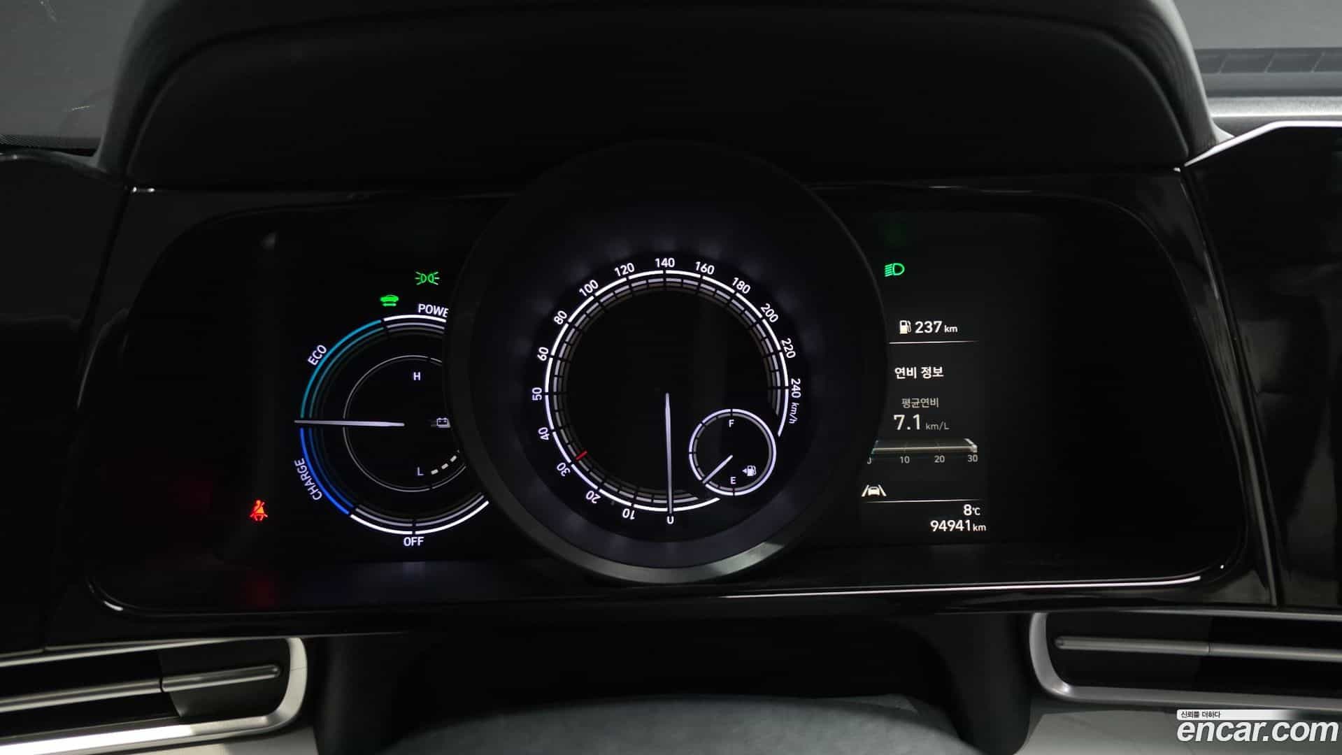AVANTE Hyundai 2022.0-INNER-008