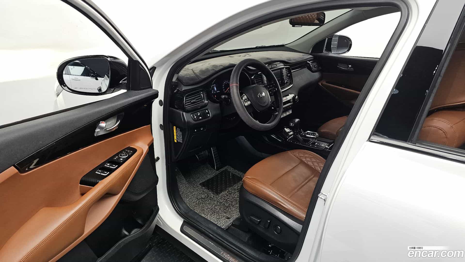 Sorento Kia 2019.9-OPTION-015