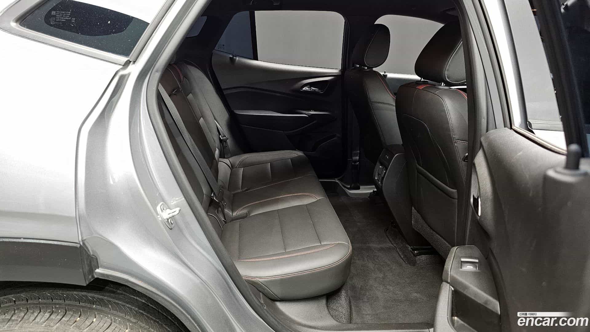 Trax Chevrolet 2023.8-OPTION-016