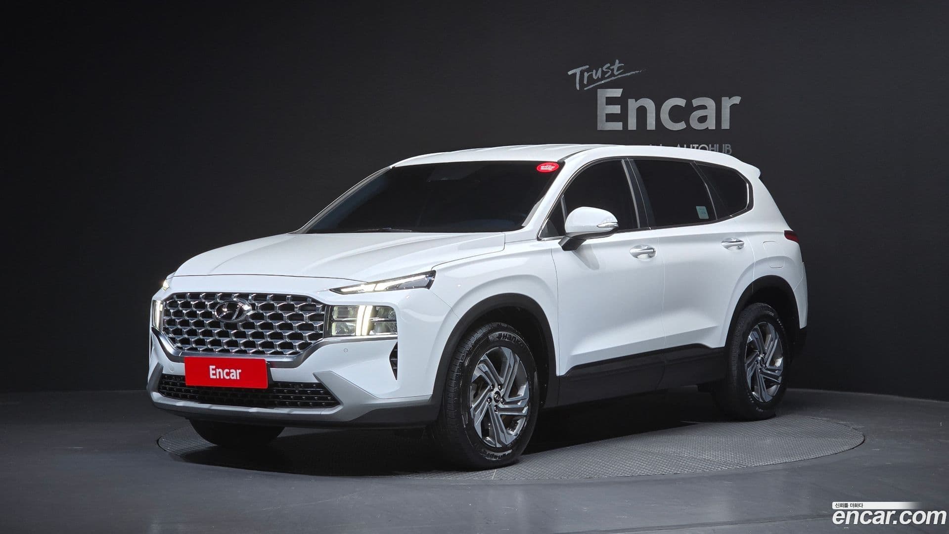 Main__Slider__Photo:Santafe Hyundai 2021.3-0